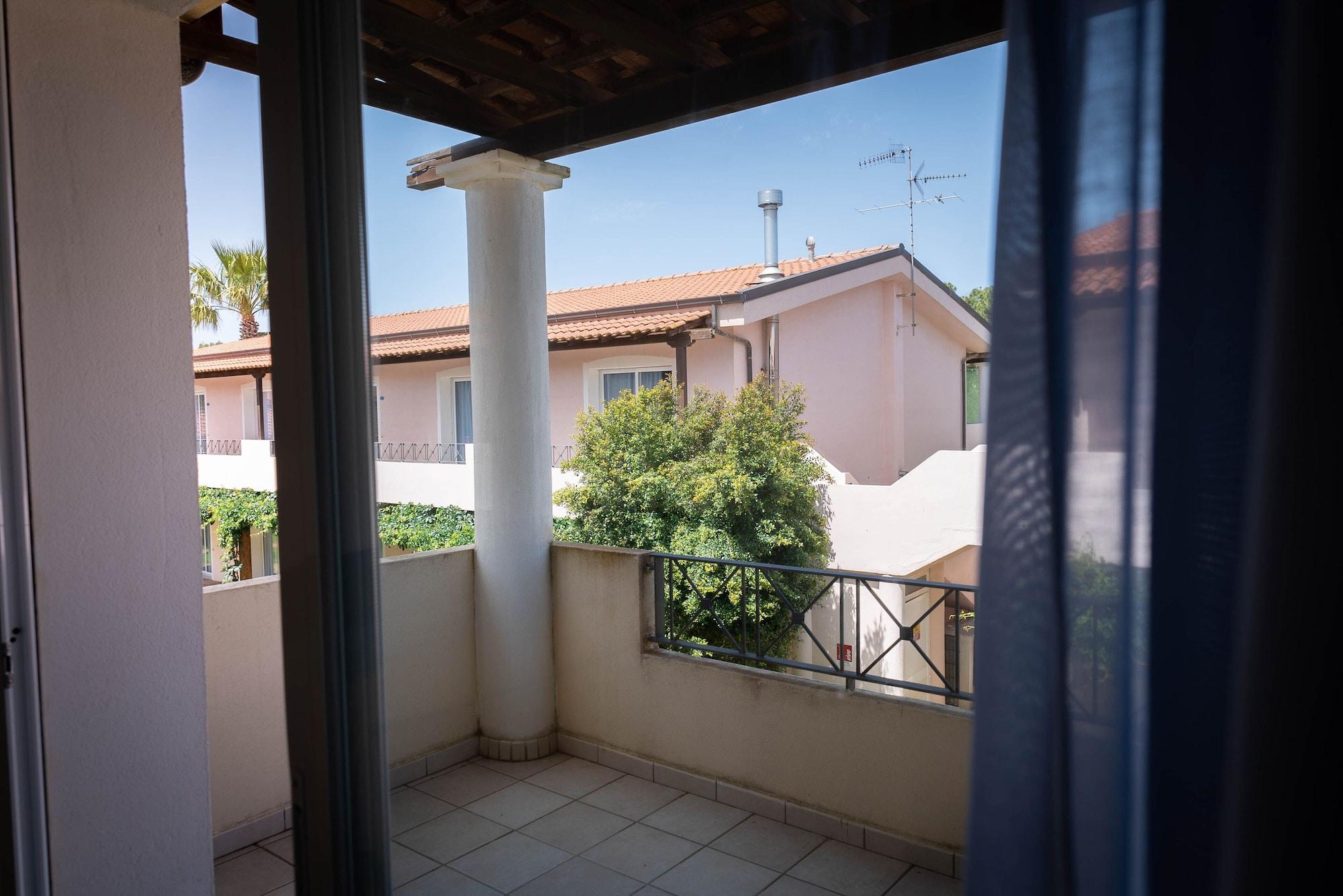 Nicotera Beach Village Exterior foto