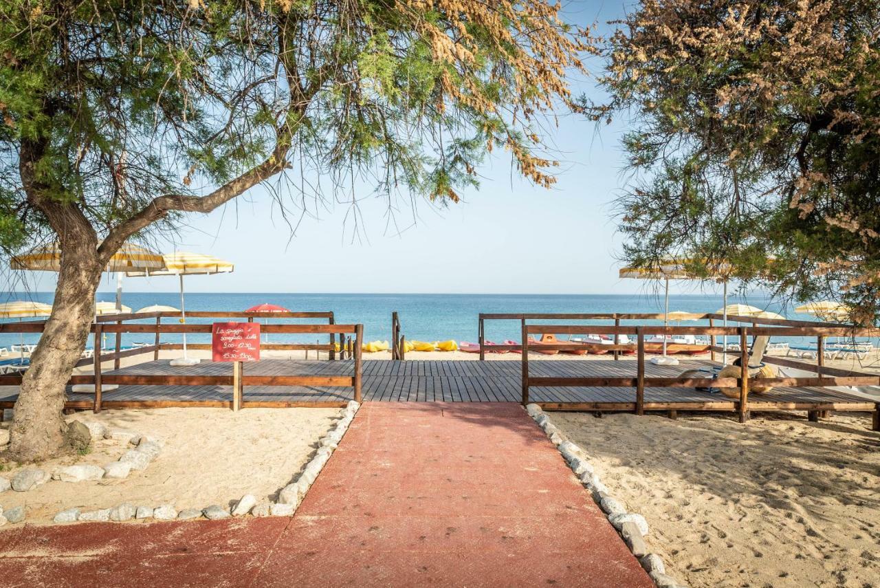 Nicotera Beach Village Exterior foto