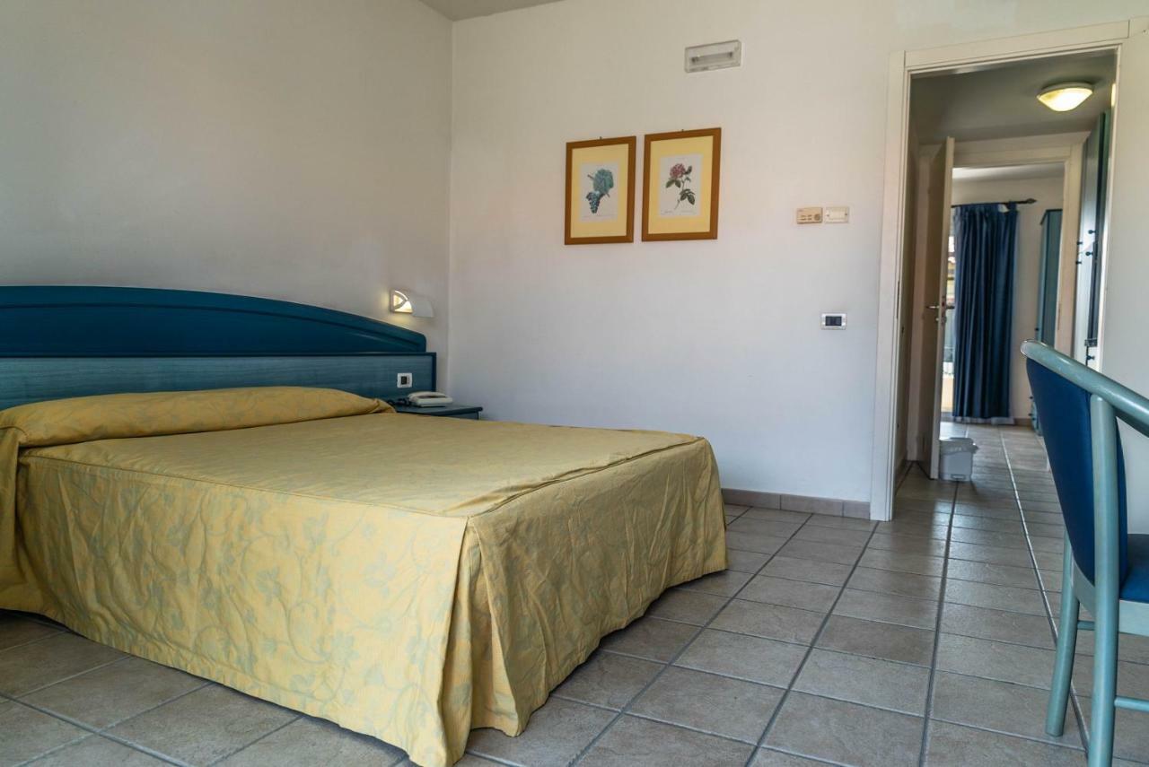 Nicotera Beach Village Exterior foto
