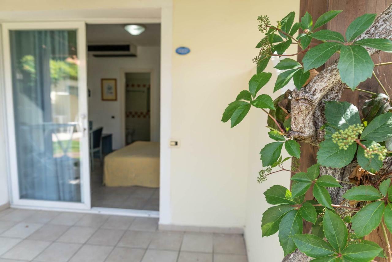 Nicotera Beach Village Exterior foto